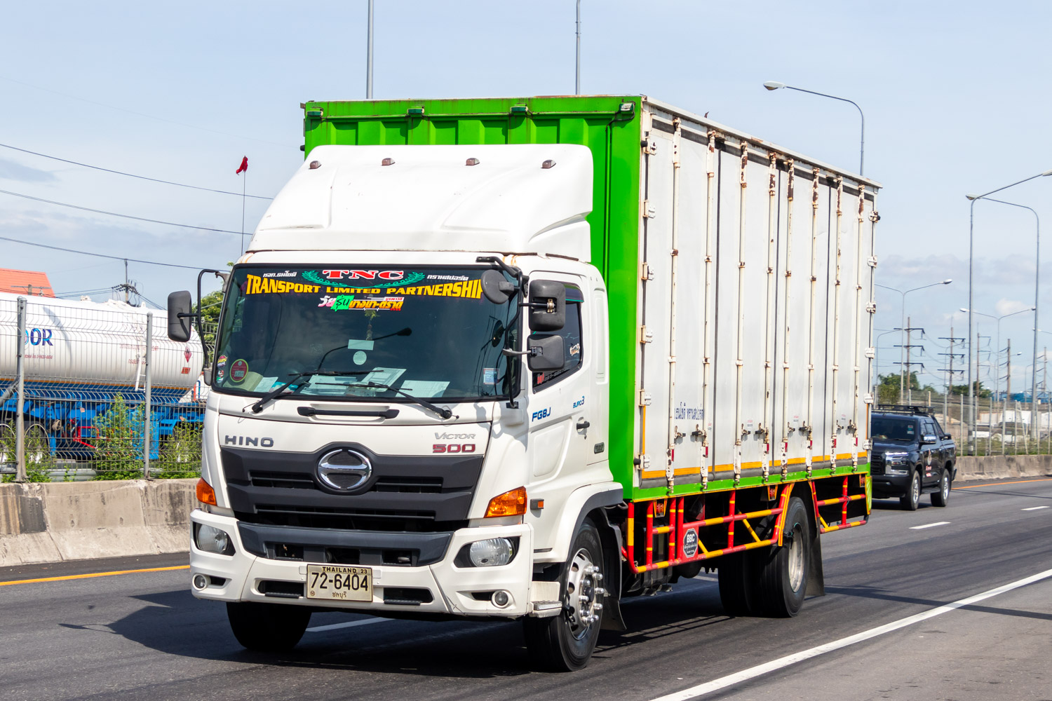 72-6404, Hino 500 Series 