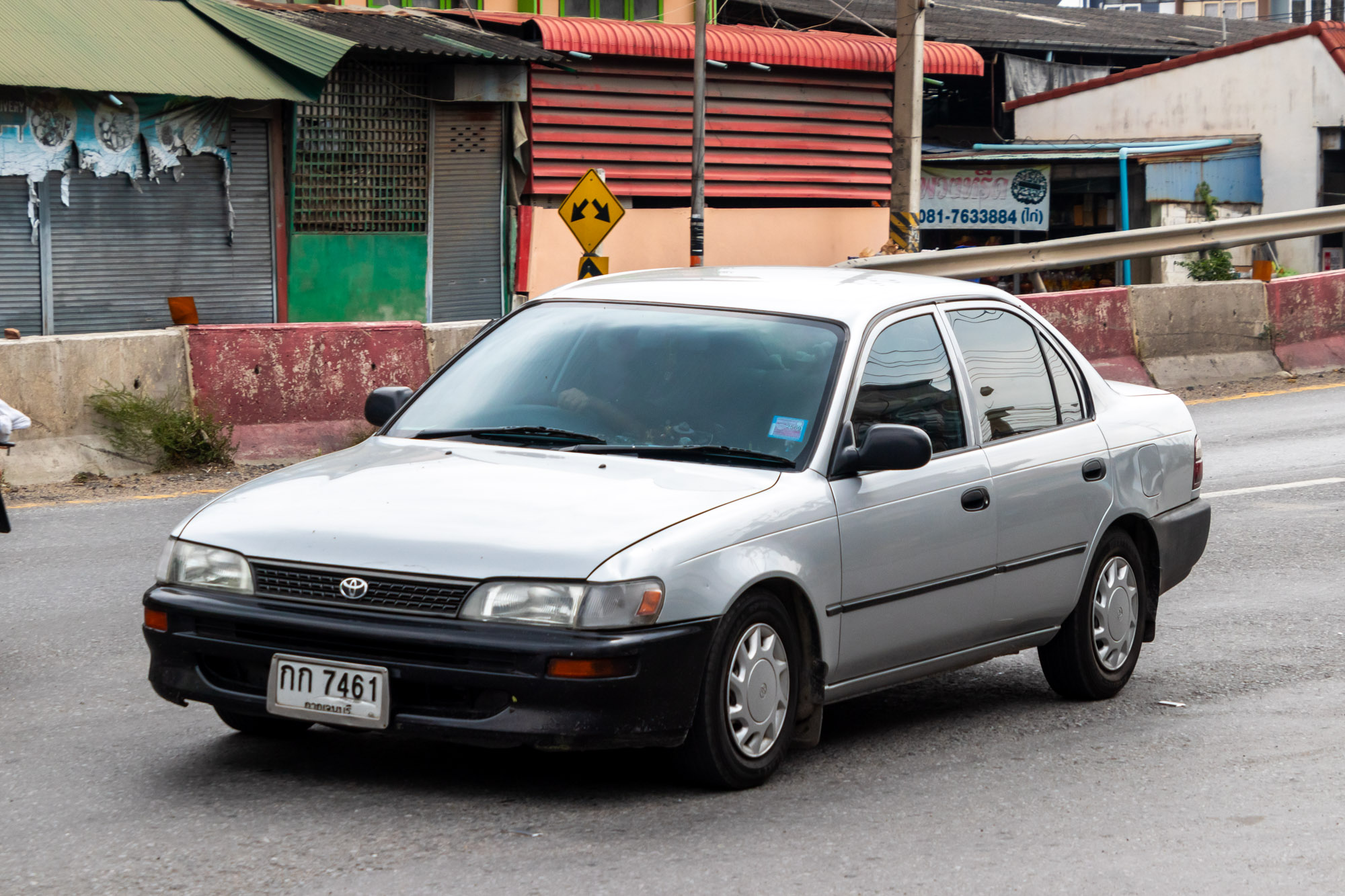 กก 7461, Toyota Corolla 7th gen Sedan (E100), 1991–1997