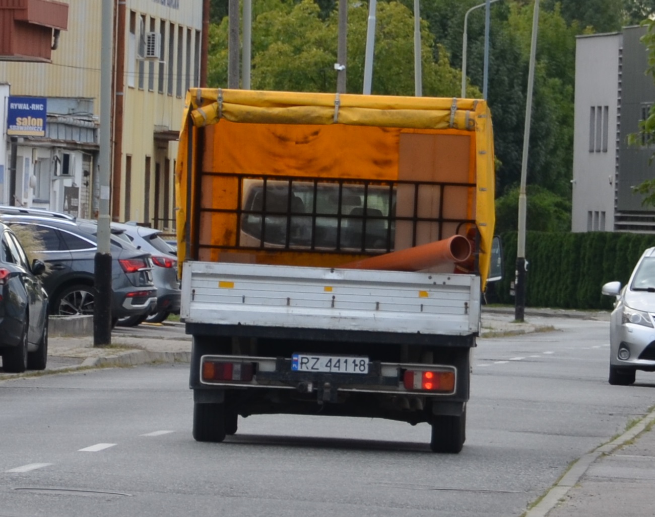 RZ 44118, Volkswagen Transporter 5th gen Double Cab (T5) (7J/7F), 2003–2009