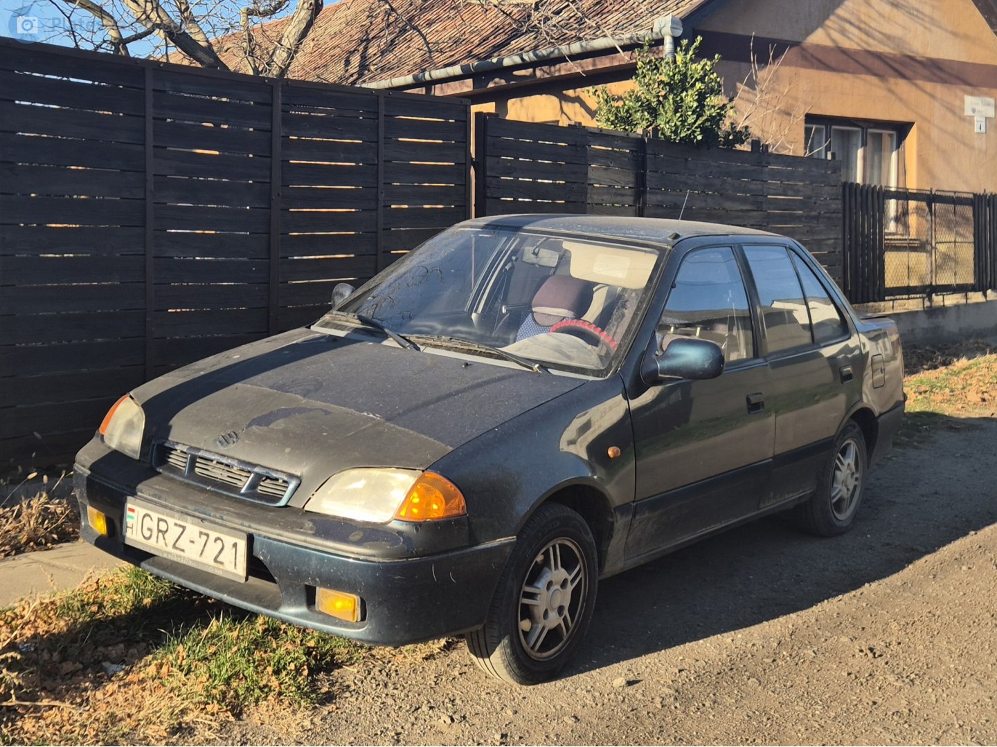 GRZ-721, Suzuki Swift 2nd gen Sedan (SF), facelift, 1996–2004
