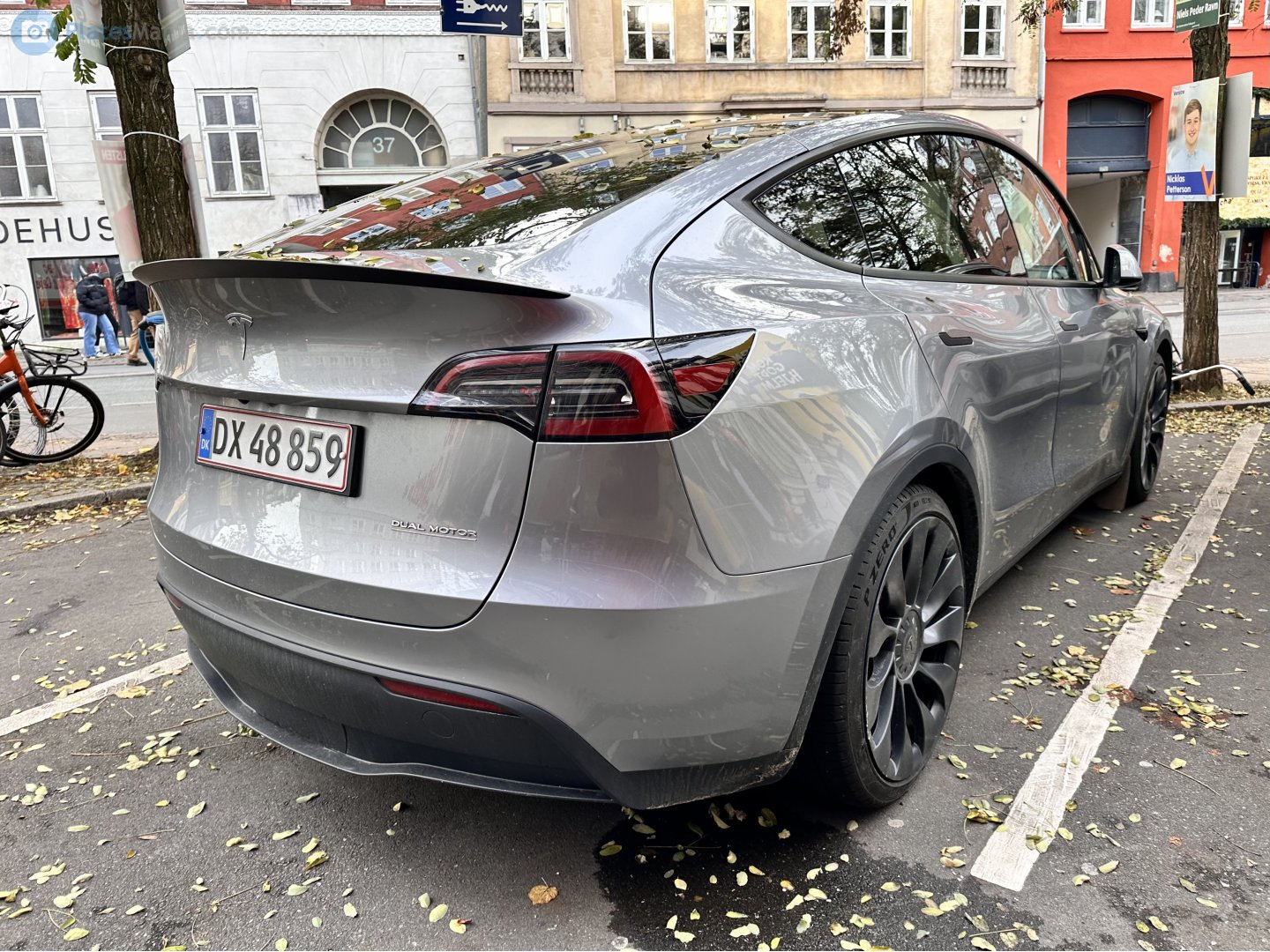 DX 48859, Tesla Model Y 1st gen (5YJY), 2020–2025