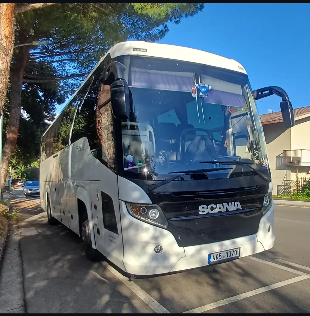 4K5 1370, Scania Touring HD (Higer A80T) 