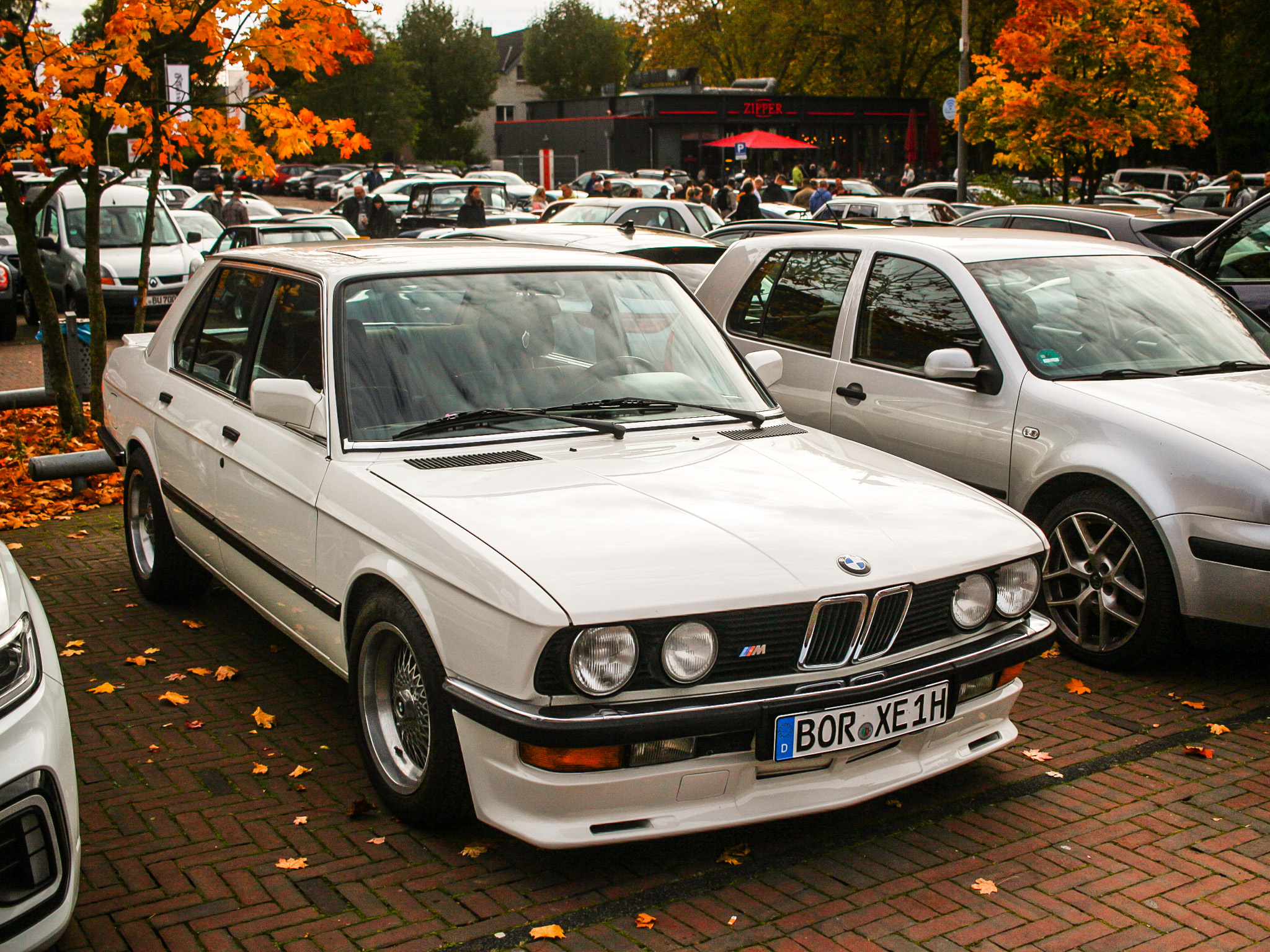 BOR XE 1 H, BMW 5 Series 2nd gen (E28), 1981–1988