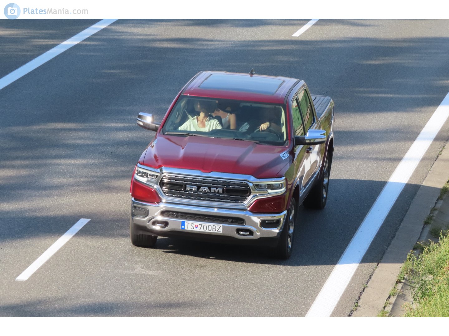 TS-700BZ, Ram Pickup 5th gen 1500 (DT), 2018–2024