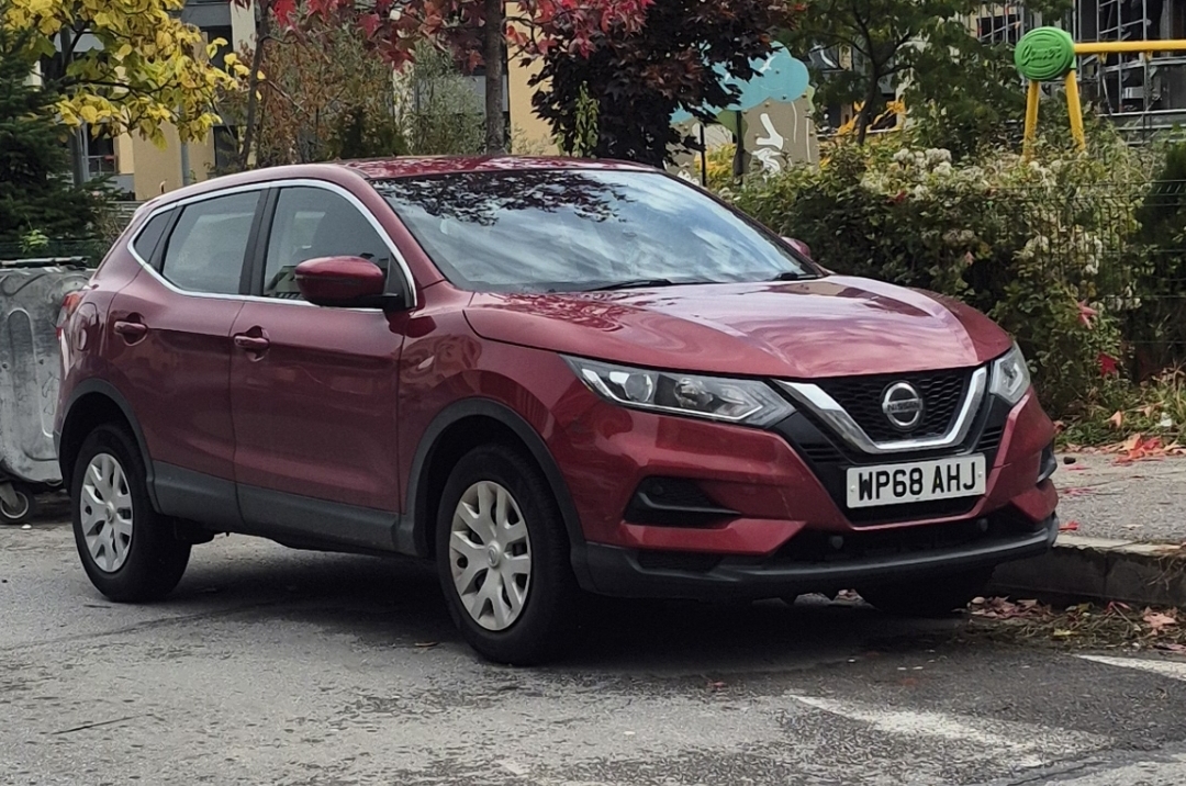 WP68AHJ, Nissan Qashqai 2nd gen (J11), facelift, 2017–2021 (–2024 for others)