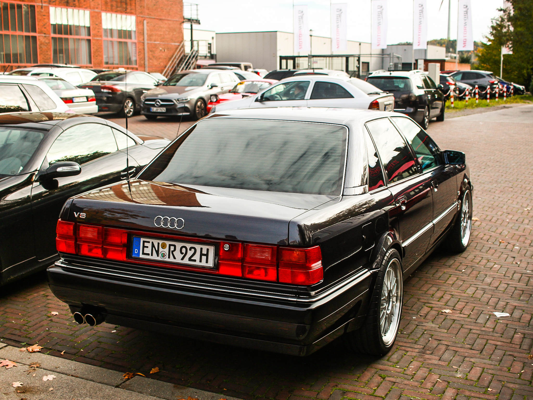 EN R 92 H, Audi V8 1st gen (441/442/4C2/4C8), 1988–1993