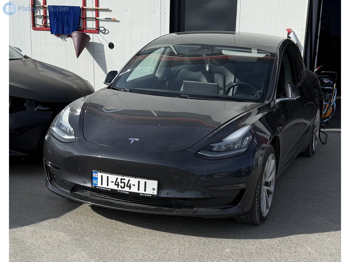 II-454-II, Tesla Model 3 1st gen (5YJ3), 2017–2023