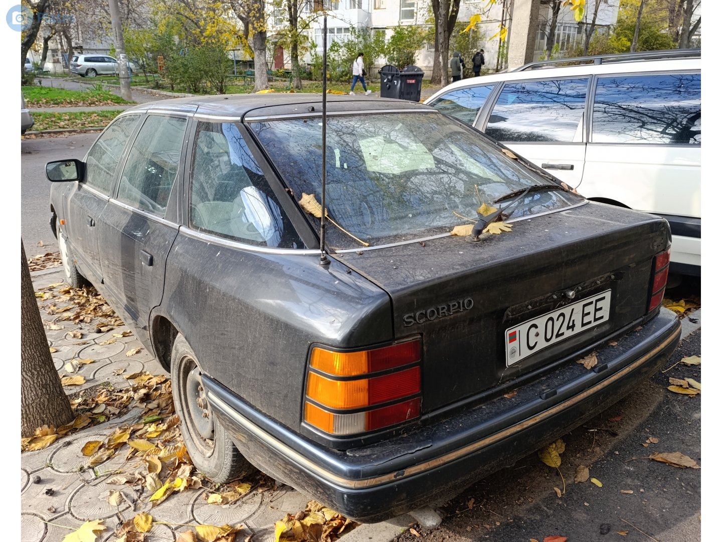 C 024 EE, Ford Scorpio 1st gen Liftback (GAE/GGE), facelift, 1992–1994