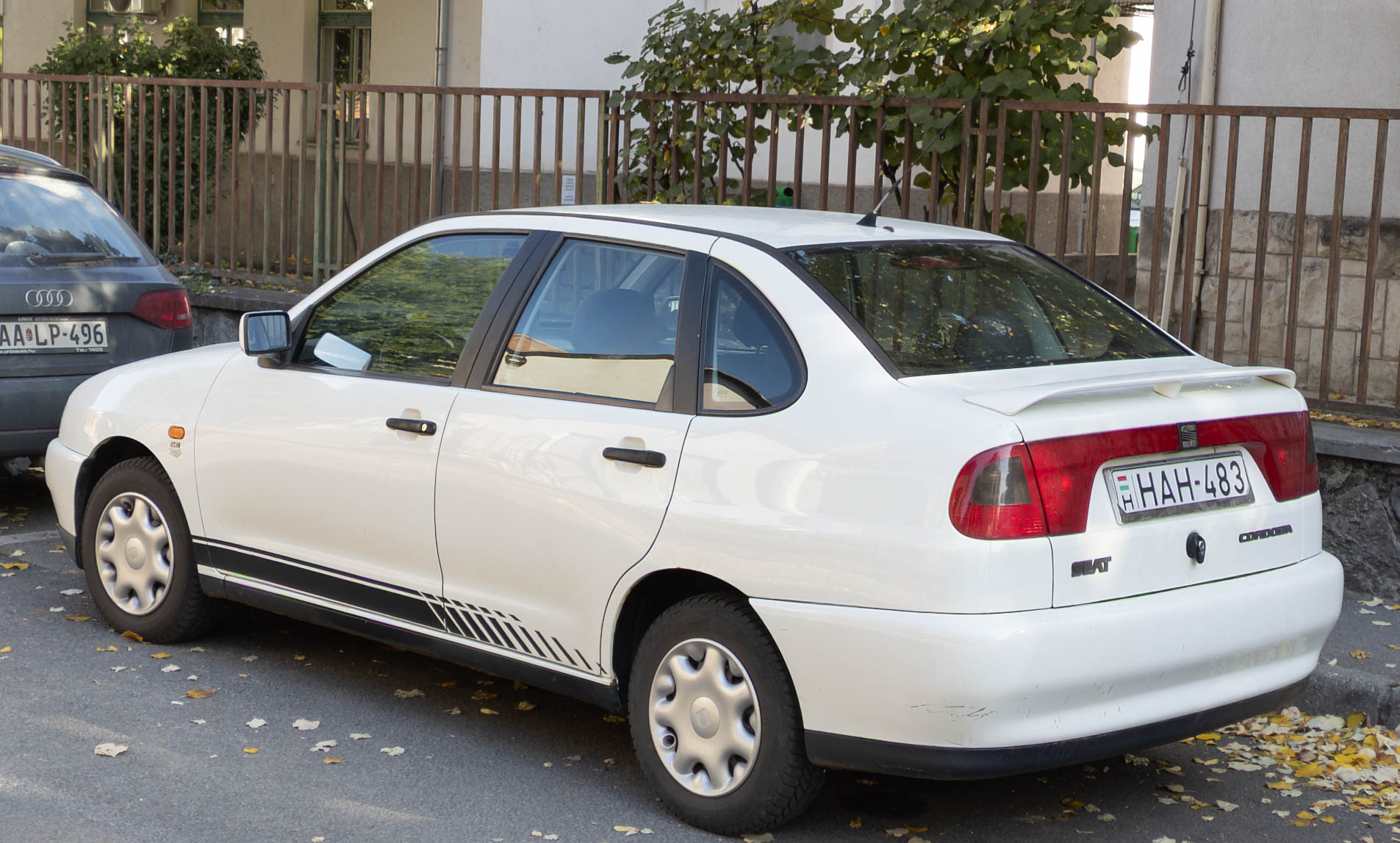 HAH-483, SEAT Córdoba 1st gen Sedan (6K1), 1993–1999