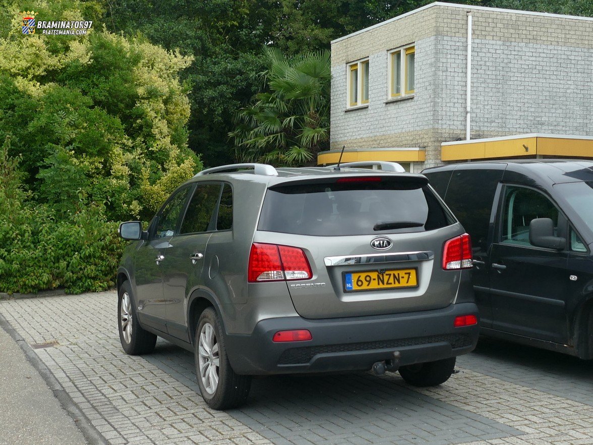 69-NZN-7, Kia Sorento 2nd gen (XM), facelift, 2012–2015 (­–2020 for CIS-market)