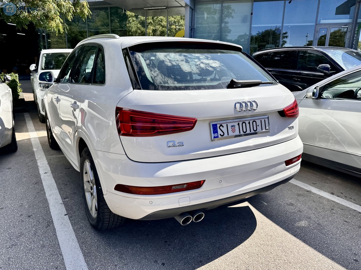 ŠI 1010-IL, Audi Q3 1st gen (8UB/8UG), 2011–2018