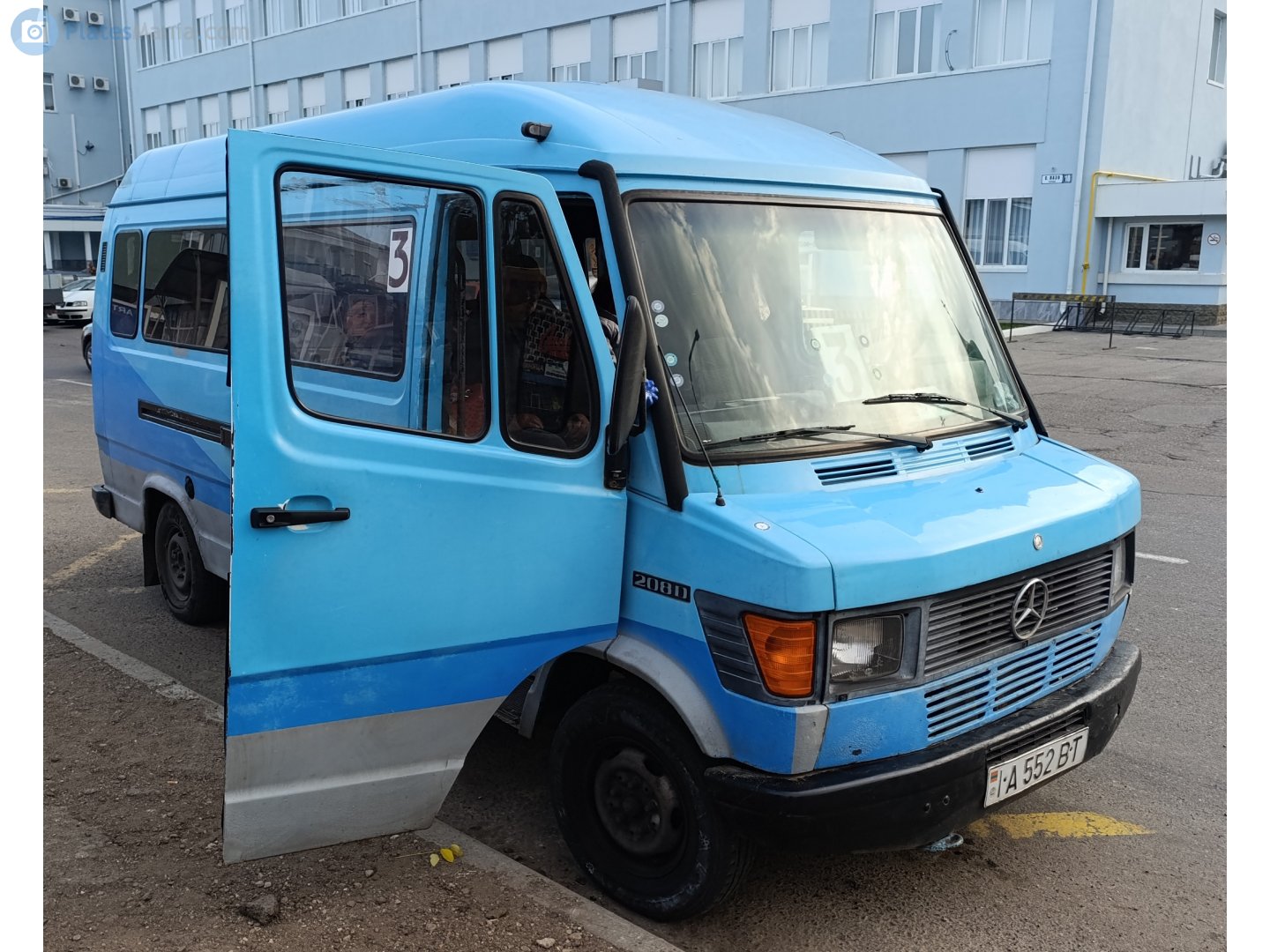 A 552 BT, Mercedes-Benz T1 1st gen (601/602/611), 1976–1996