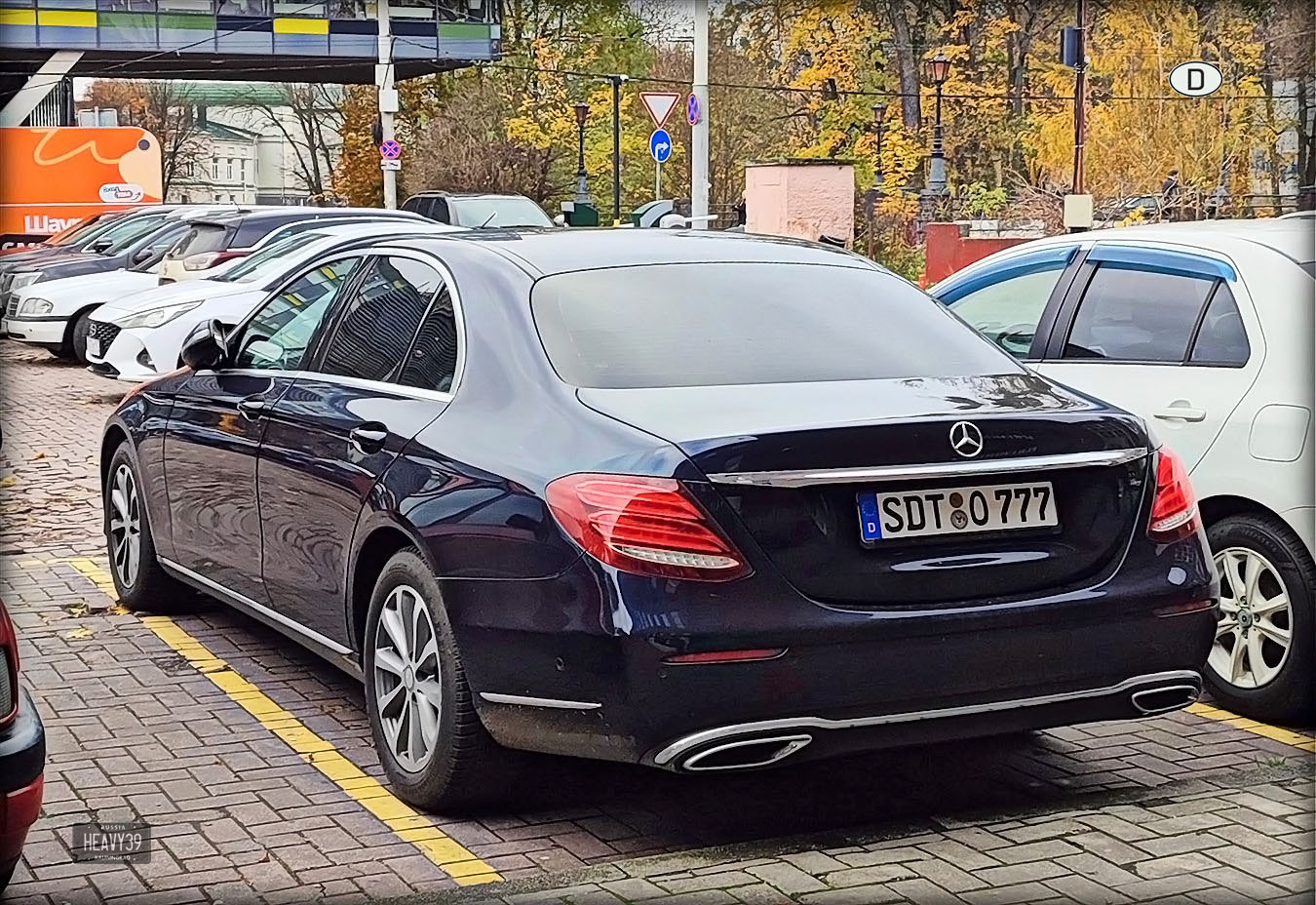 SDT O 777, Mercedes-Benz E-Klasse 