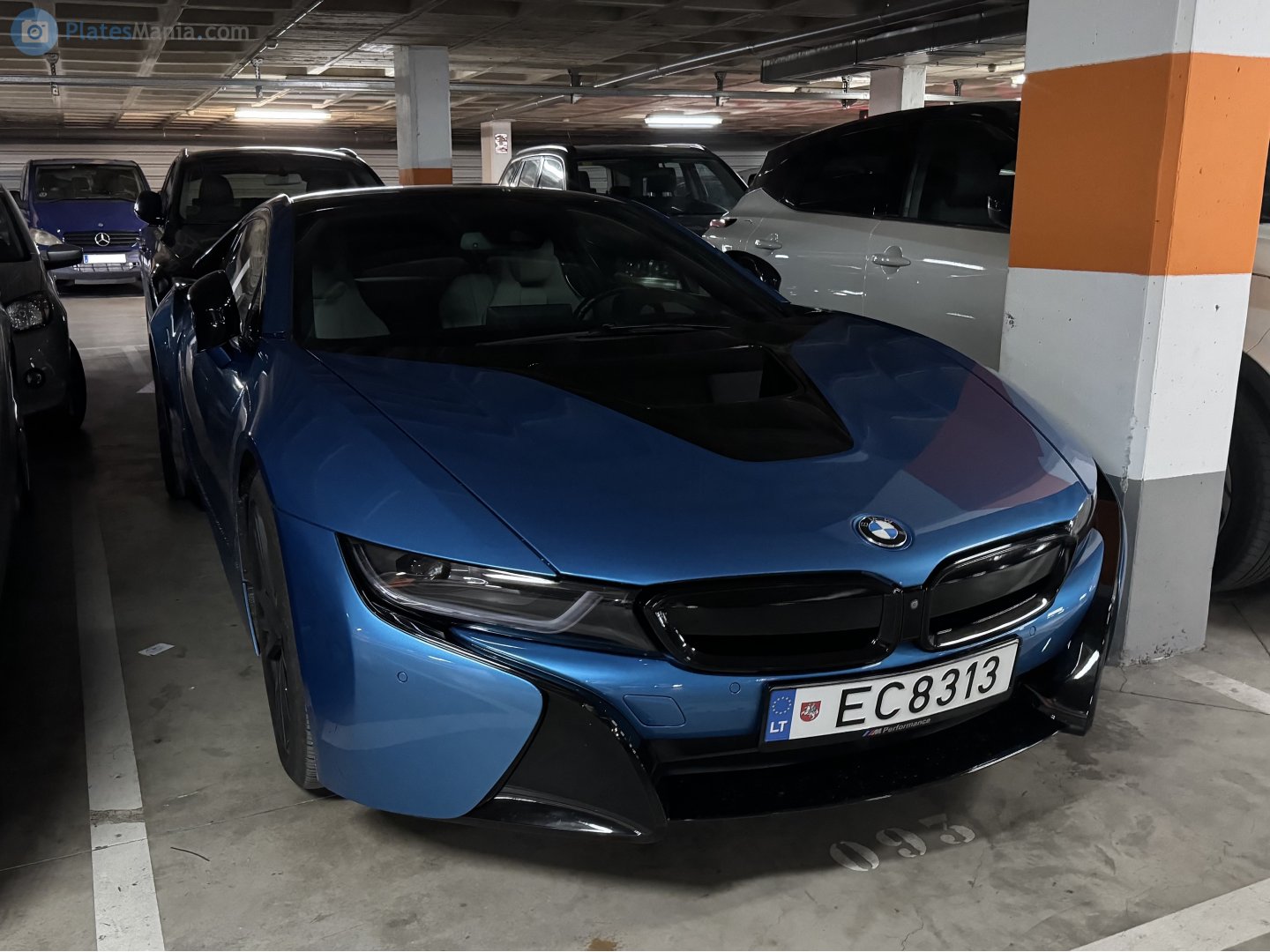 EC8313, BMW i8 1st gen Coupé (I12), 2014–2020