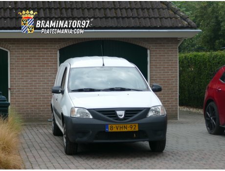 8-VHN-92, Dacia Logan