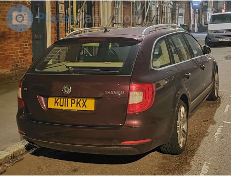 KU11 PKX, Skoda Superb