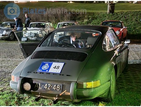 AL-42-48, Porsche 911