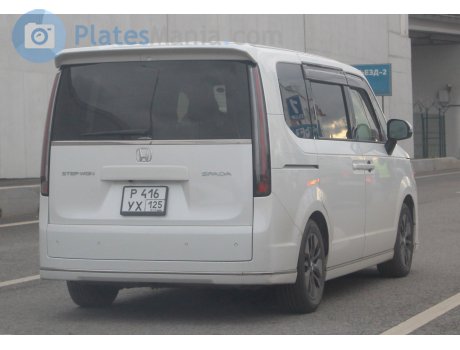 р416ух125, Honda Stepwgn