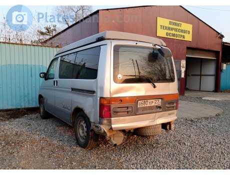 в680хр27, Mazda Bongo Friendee