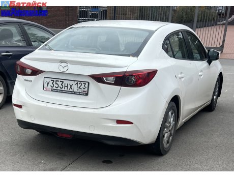 у353нх123, Mazda 3