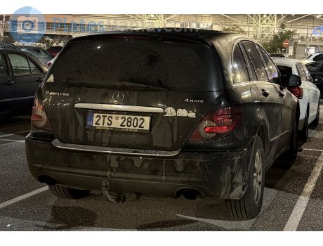 2TS 2802, Mercedes-Benz R-Klasse