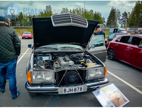 BJH-878, Mercedes-Benz E-Klasse