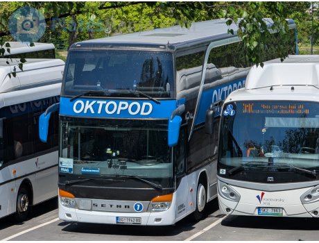 BG 1942-BG, Setra 400-Series