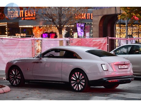 т657хк797, Rolls-Royce Spectre