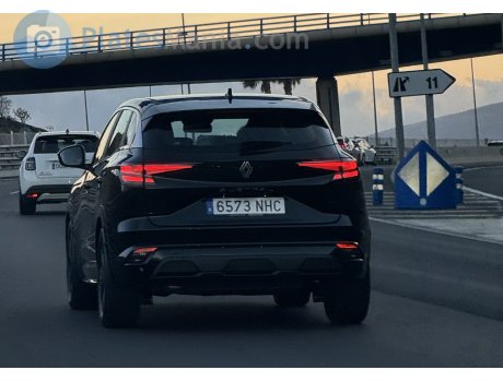 6573 NHC, Renault Austral