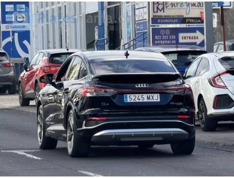 5245 MXJ, Audi Q4 e-tron