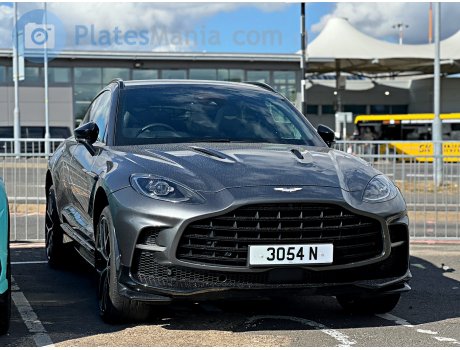 3054 N, Aston Martin DBX