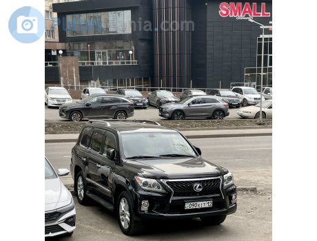 090 XIT 12, Lexus LX