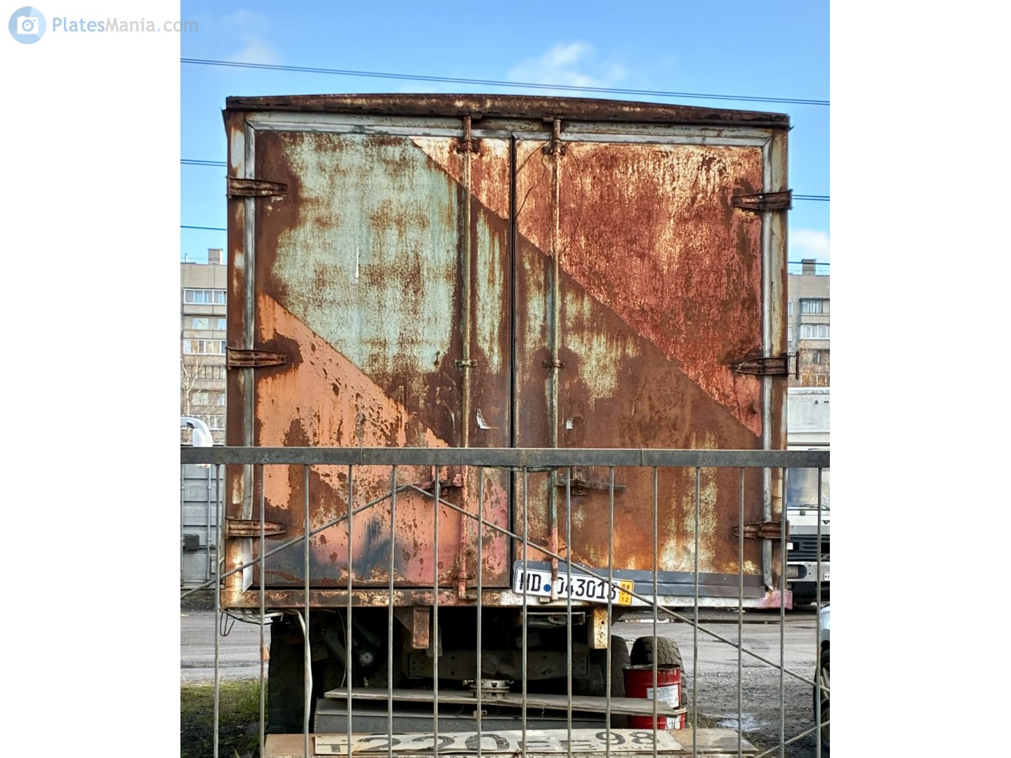 MD 043013, License plate without vehicle 