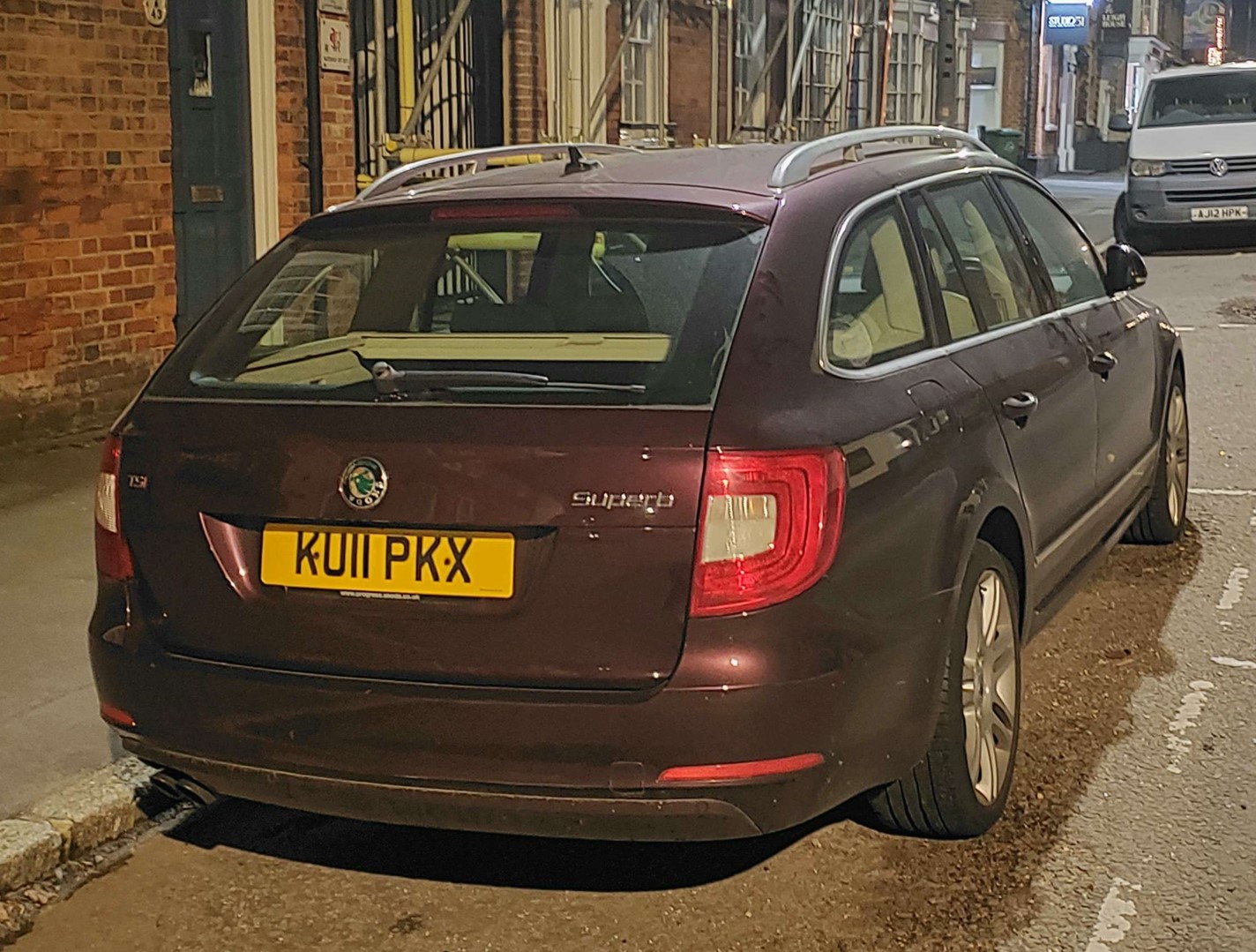 KU11PKX, Skoda Superb 2nd gen Combi (B6/3T5), 2008–2013