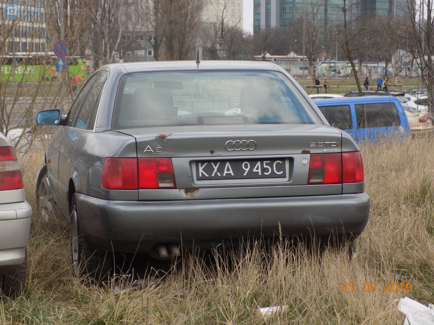 KXA 945C, Audi A6 1st gen Sedan (C4/4A2), 1994–1997