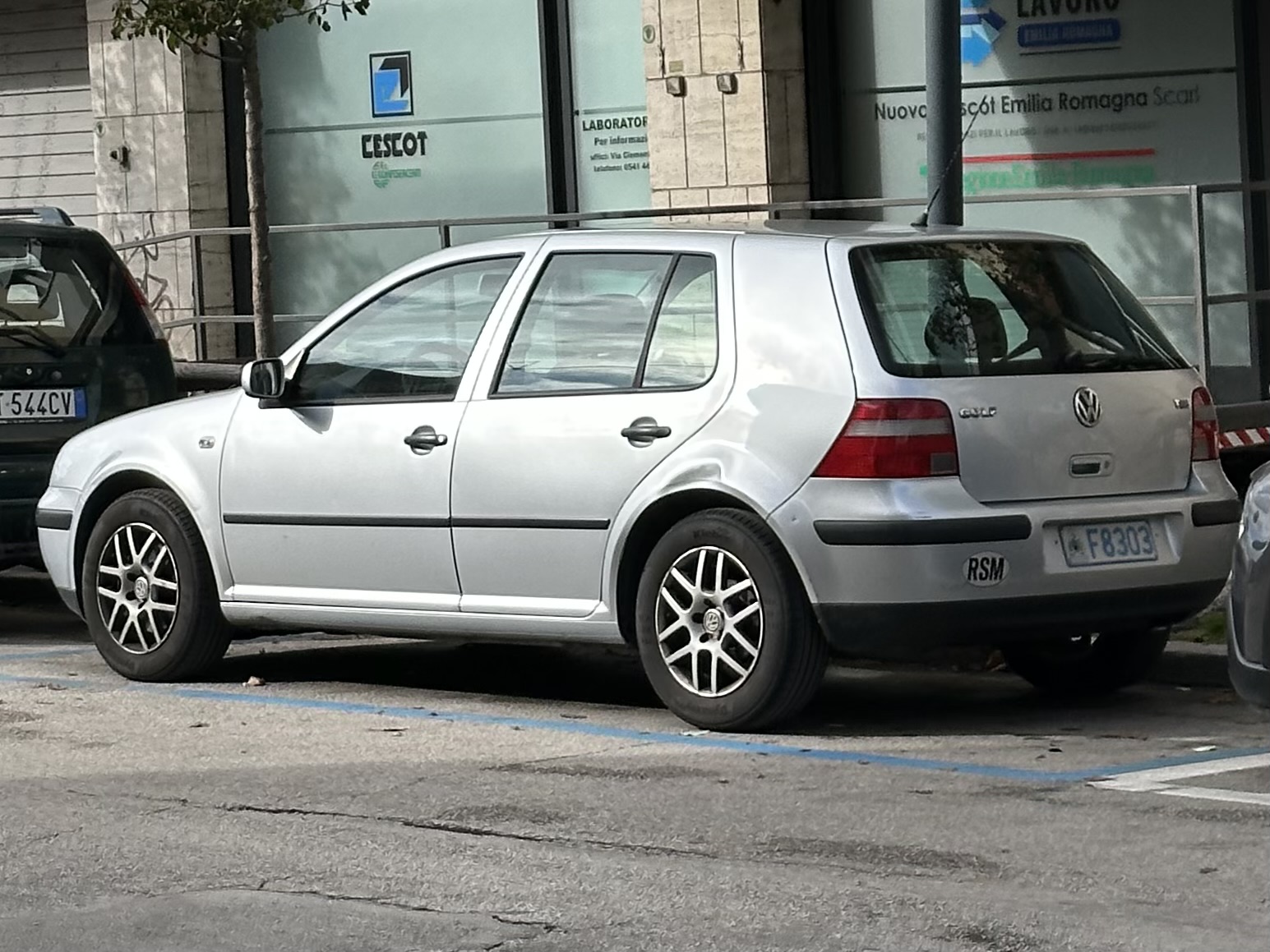 F8303, Volkswagen Golf 4th gen 5-door Hatch (1J1), 1997–2003 (–2008 for CN-market)