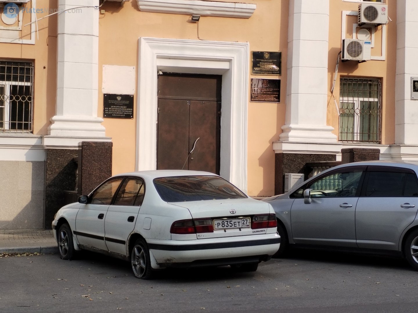 р 835 ет 27, Toyota Corona 10th gen Sedan (T190), 1992–1996