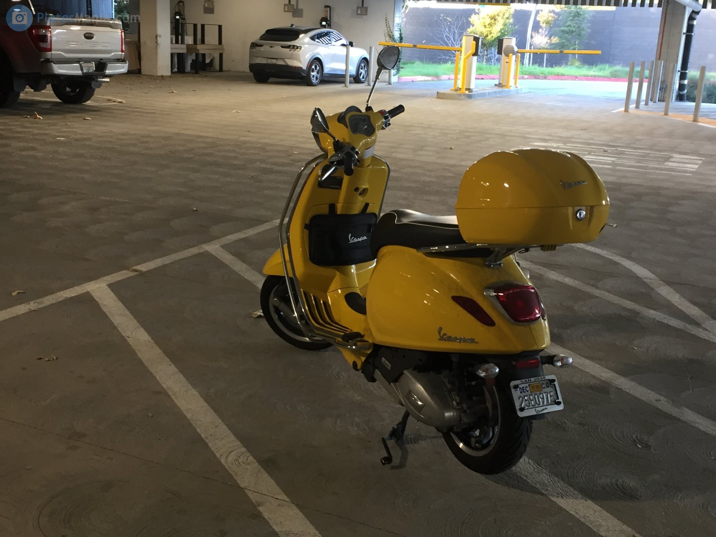 25E0975, Vespa Sprint 