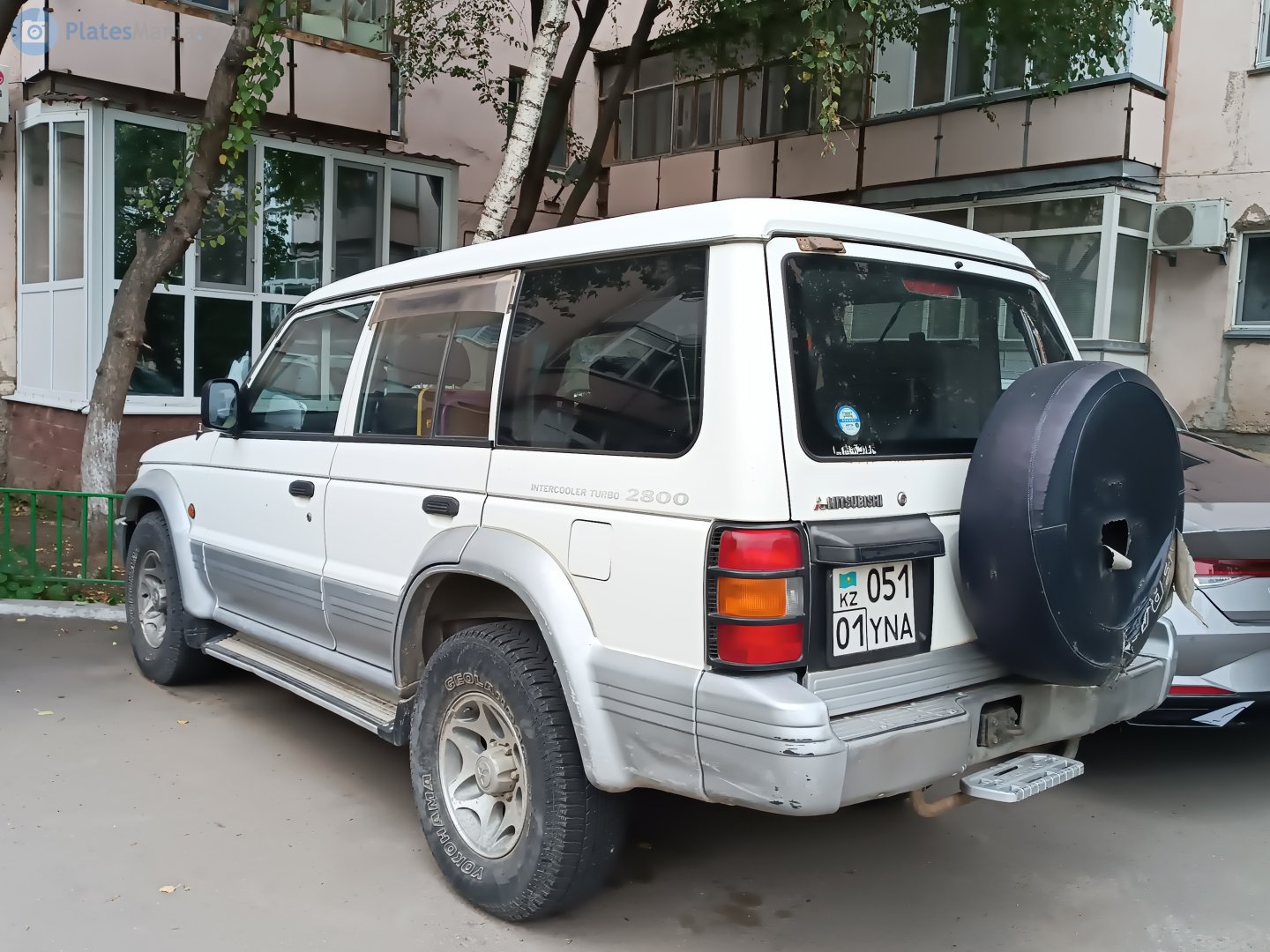 051 YNA 01, Mitsubishi Pajero 2nd gen 5-door SUV (V40/NH/NJ/NK/NL), 1991–1999 (–2008 for PH-market)