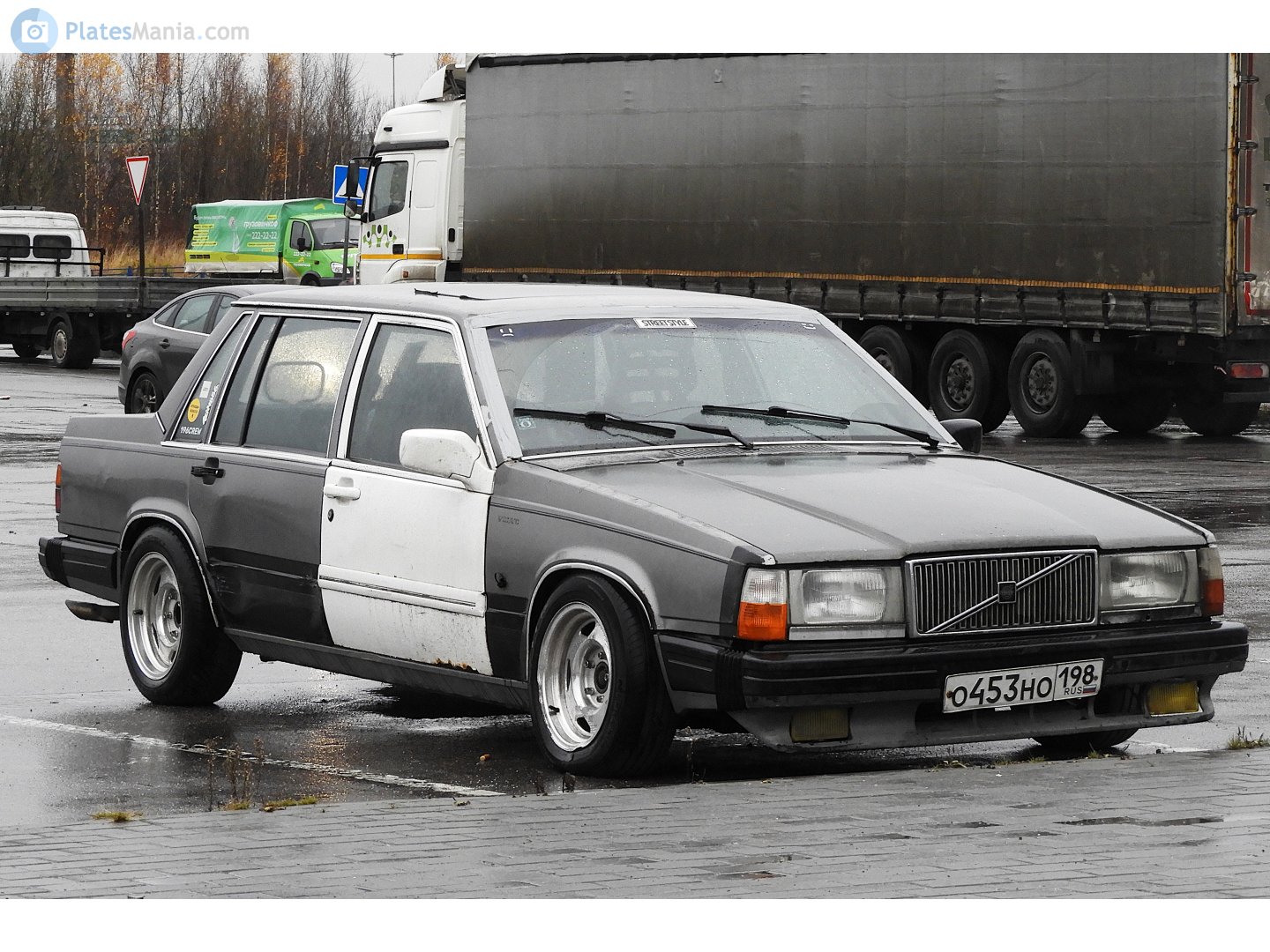 о 453 но 198, Volvo 740 1st gen Sedan (744), 1984–1989