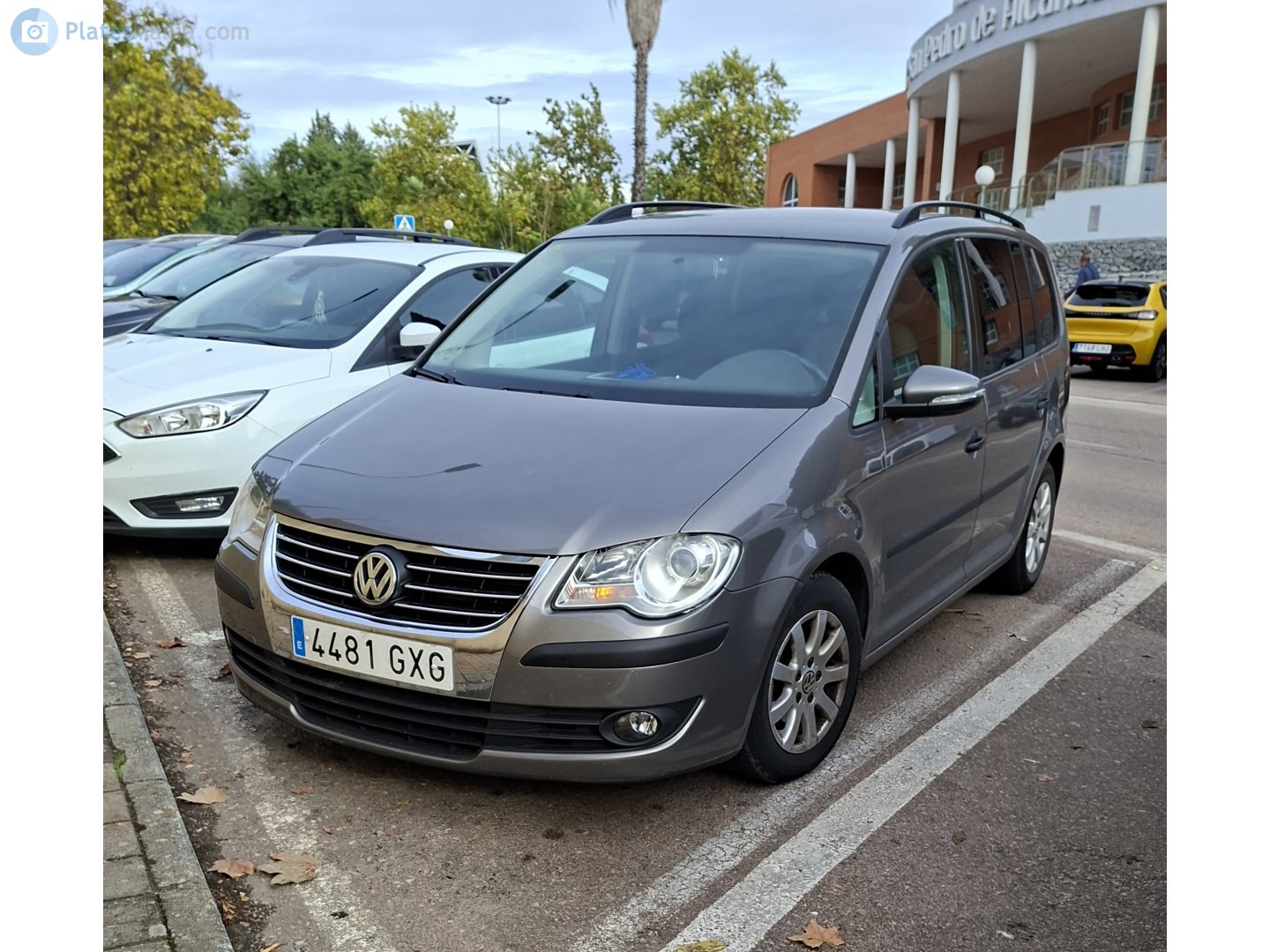 4481 GXG, Volkswagen Touran 1st gen (1T2), 1st facelift, 2006–2010