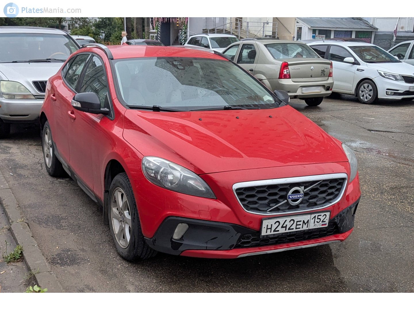 н 242 ем 152, Volvo V40 2nd gen Cross Country (526), 2013–2019