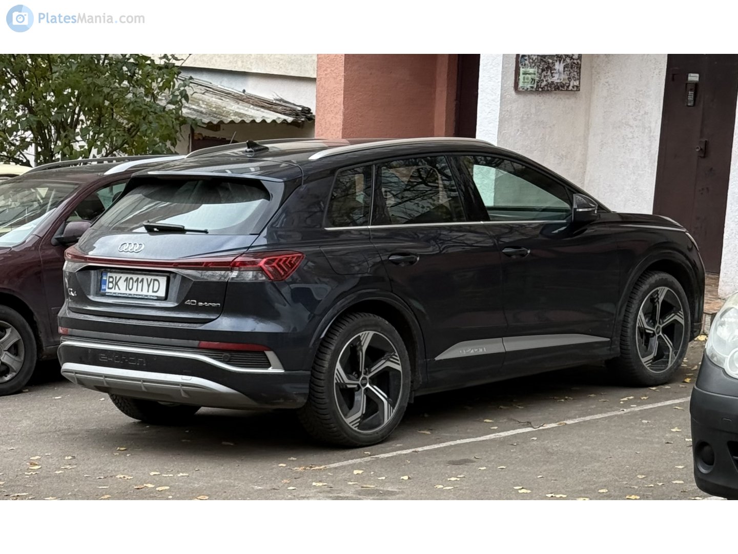 BK 1011 YD, Audi Q4 e-tron 1st gen SUV (F4B), 2021–