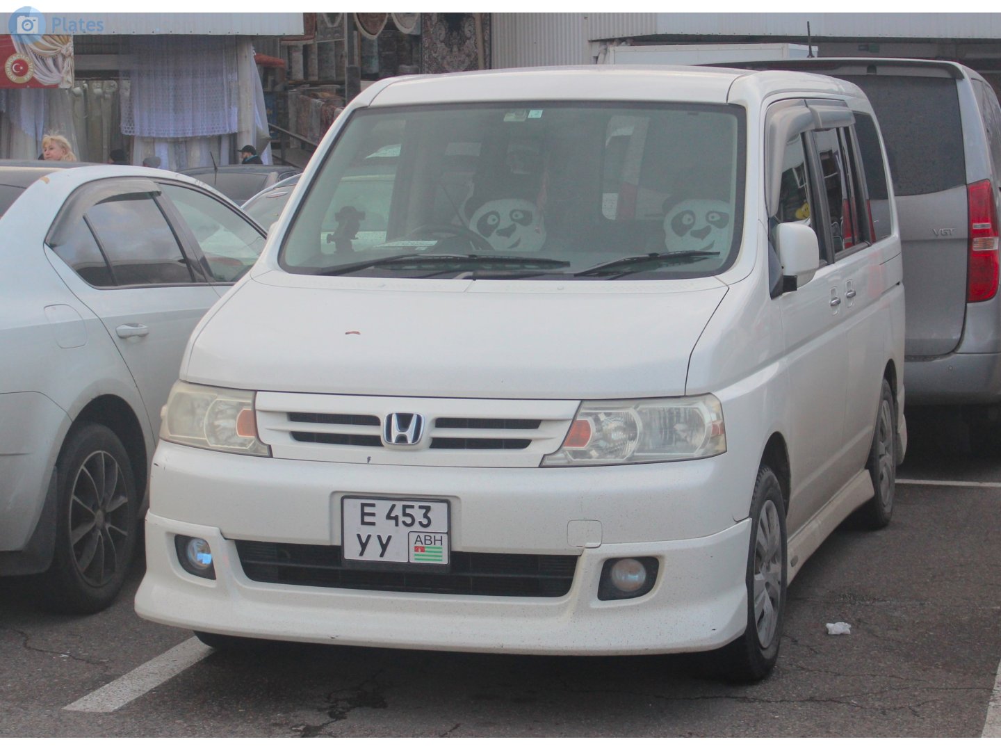 е 453 уу, Honda Stepwgn 2nd gen (RF3), 2001–2005