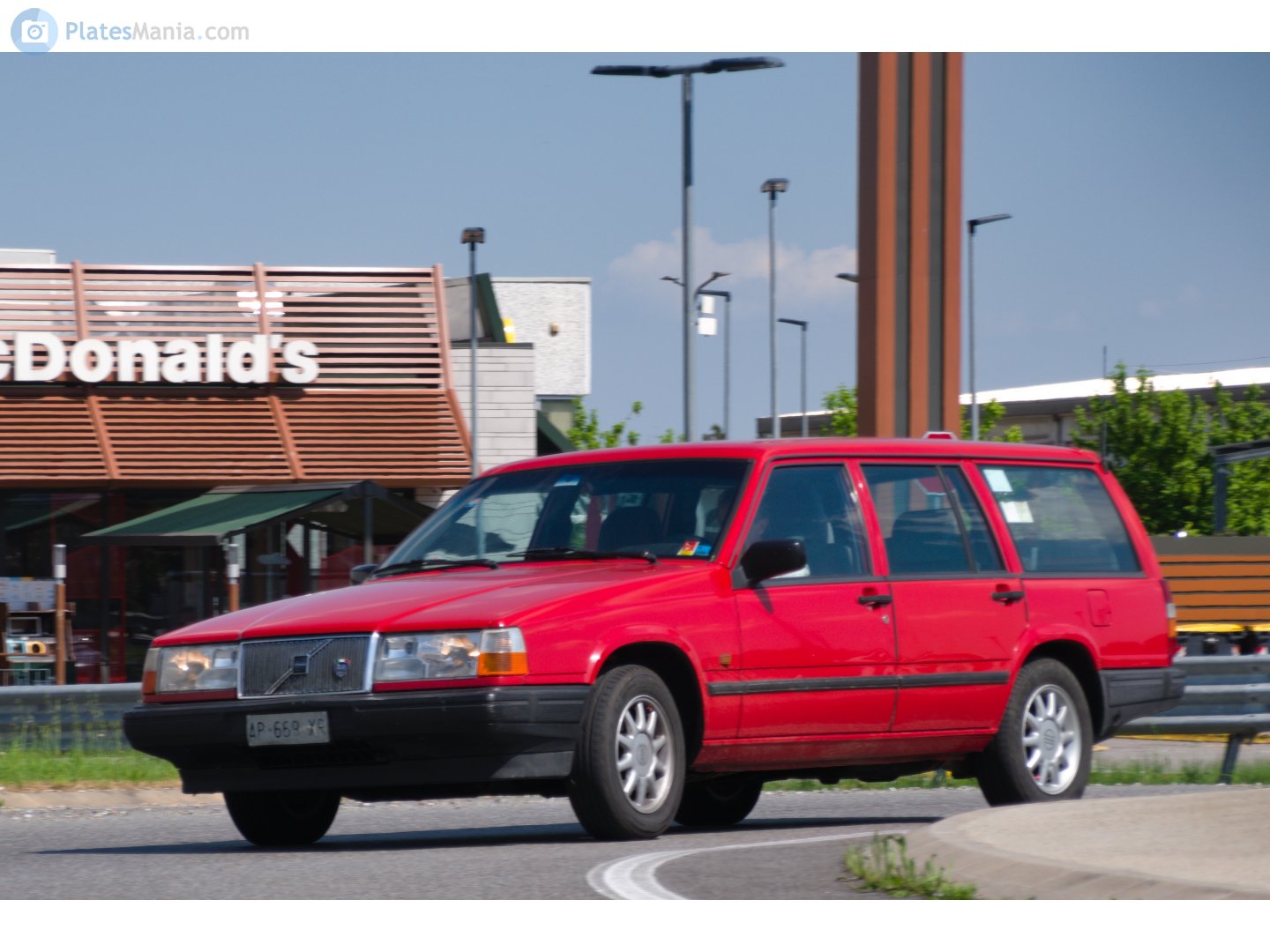 AP 669 XR, Volvo 940 1st gen Wagon (945), 1991–1998