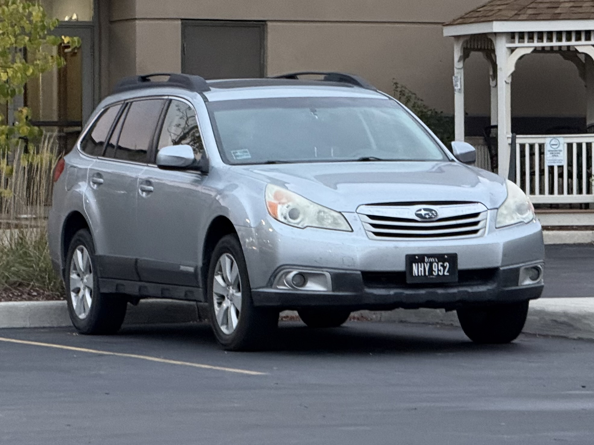 NHY 952, Subaru Outback 4th gen (BR), 2009–2014