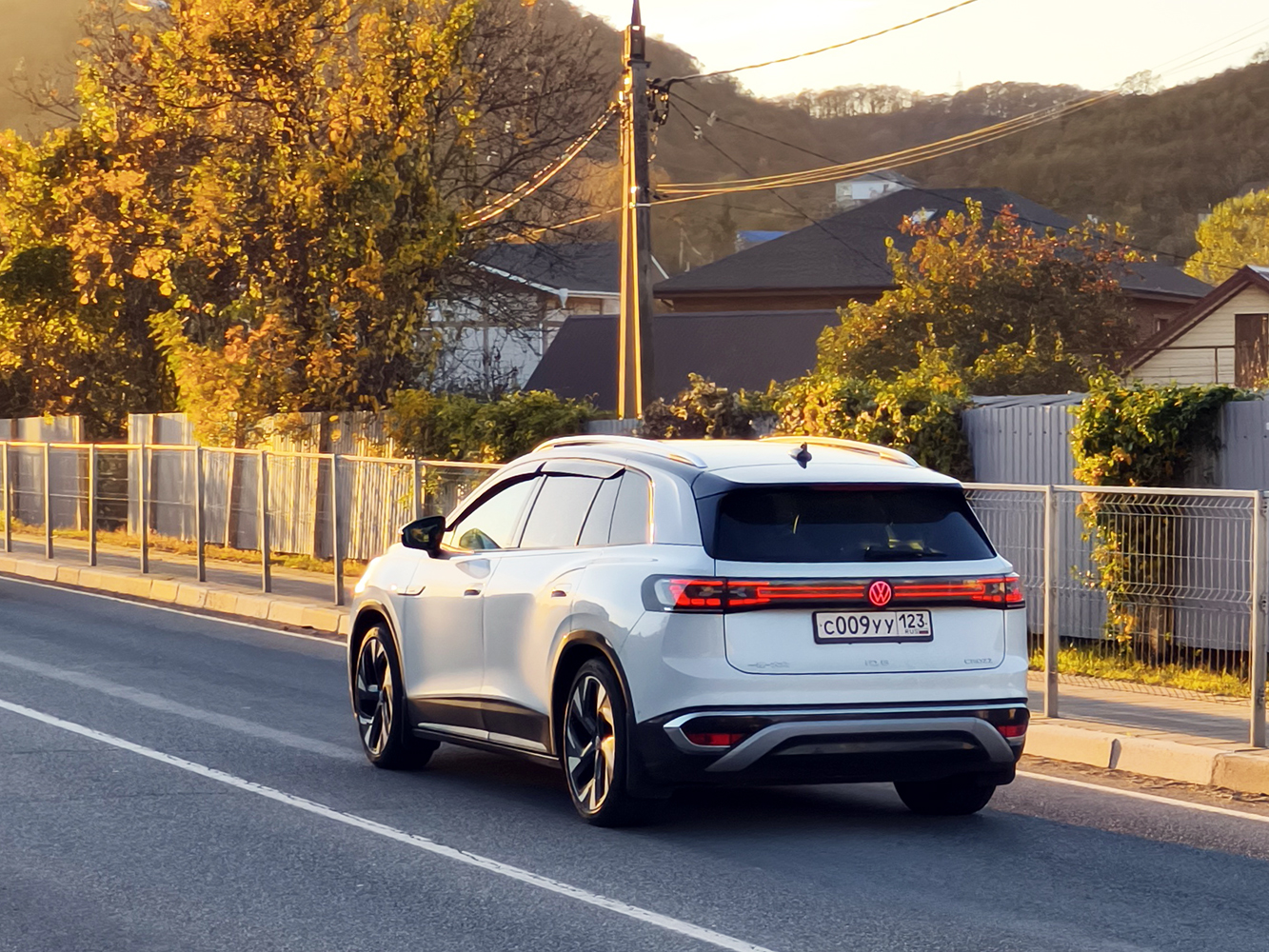 с 009 уу 123, Volkswagen ID.6 1st gen Crozz (E7; CN-market), 2021–