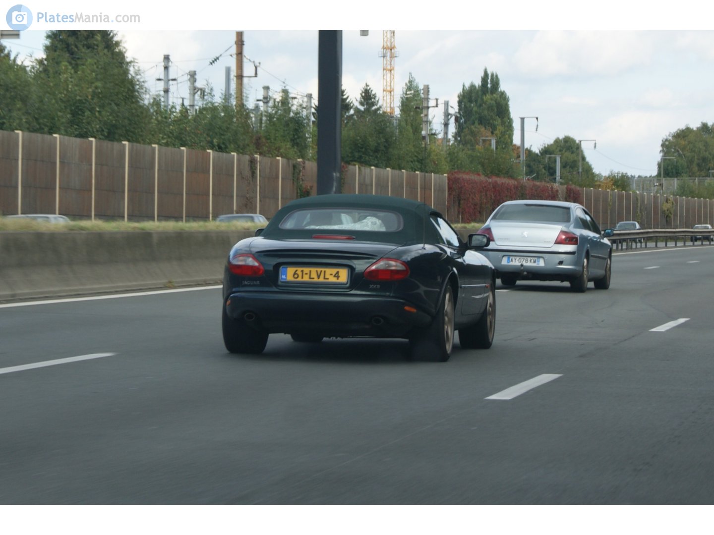 61-LVL-4, Jaguar XK 1st gen Convertible (X100), 1996–2006