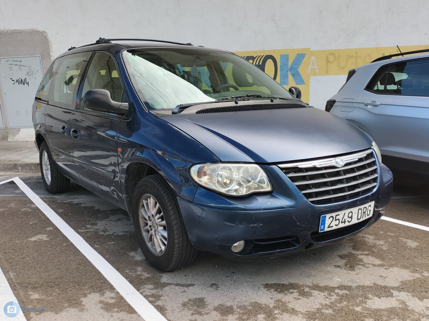 2549 DRG, Chrysler Voyager 4th gen (RS), 2000–2007