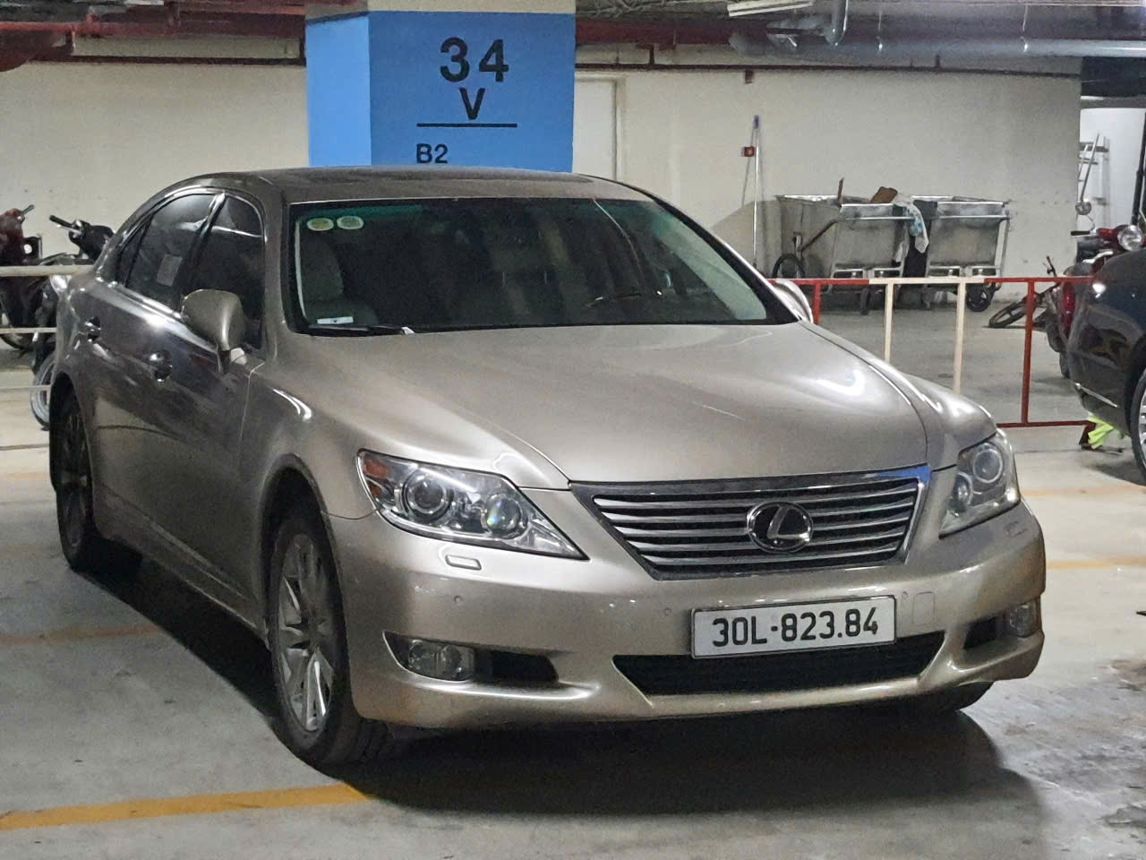 30L-823.84, Lexus LS 4th gen (XF40), 2006–2012